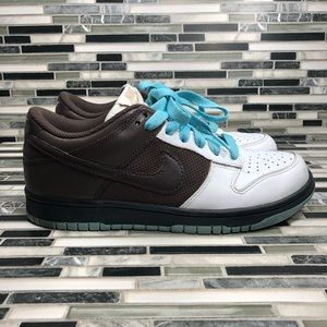 nike dunks brown blue white